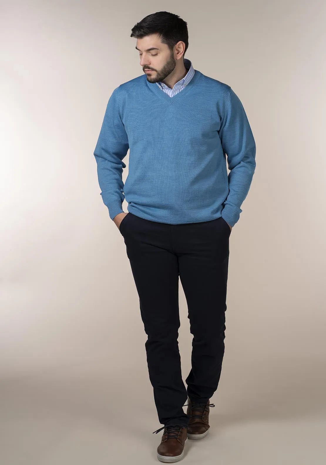 Mens V-Neck Jumper
